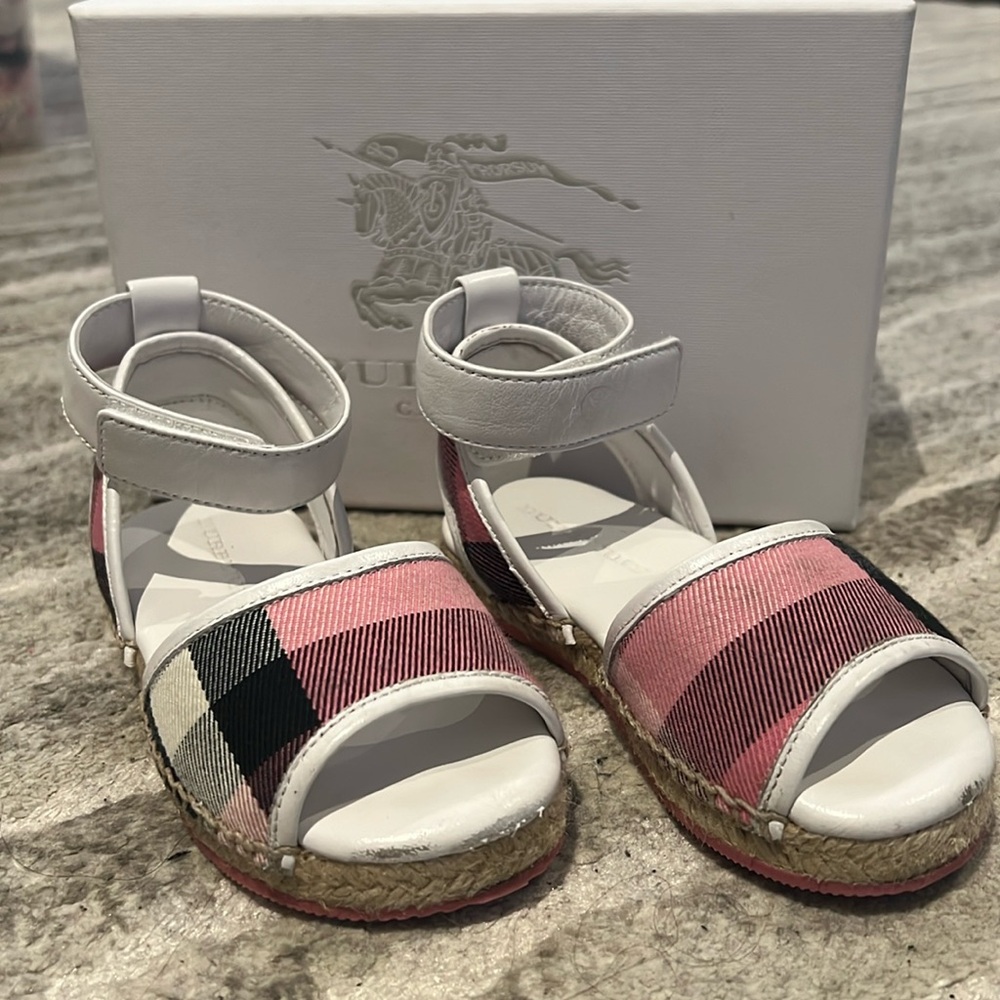 Burberry kids sandal